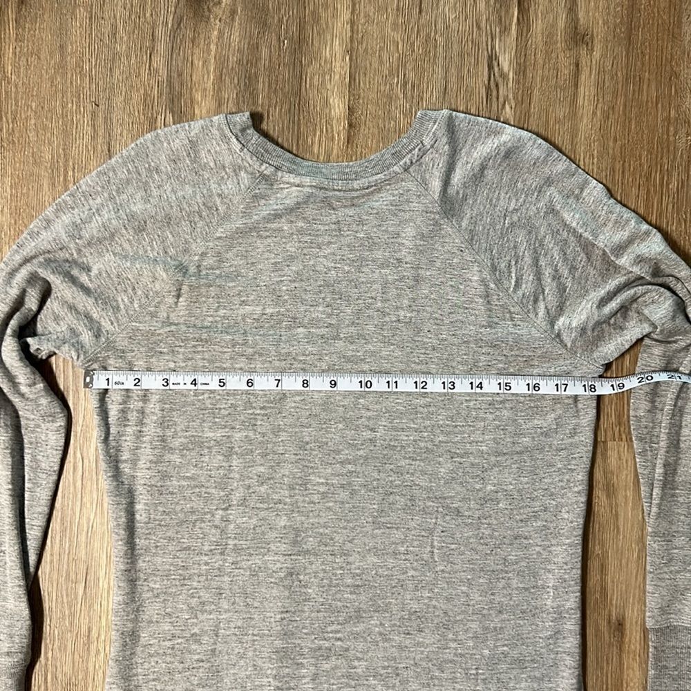 ATHLETA  Long Sweatshirt Top - Picture 5 of 5